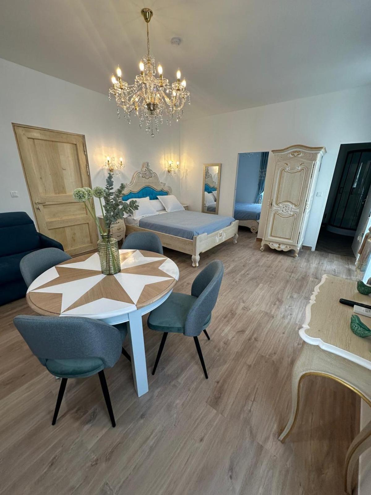 Appartement Du Cloitre 1Er Narbona Esterno foto